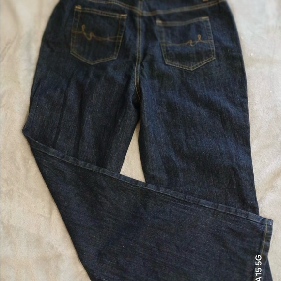 NWOT..St. John's Bay Blue Straight Leg Jeans - Picture 11 of 13